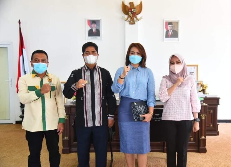 PEMKAB BUTON KERJASAMA BEASISWA DUA IJAZAH DENGAN UNIVERSITAS SAMPOERNA DAN ARIZONA UNIVERSITY