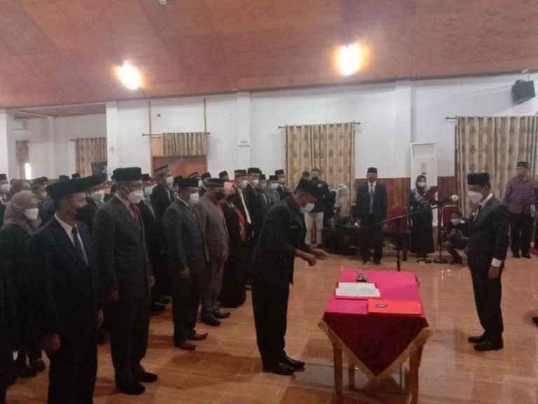 BUPATI WAKATOBI ROMBAK KABINET JILID DUA