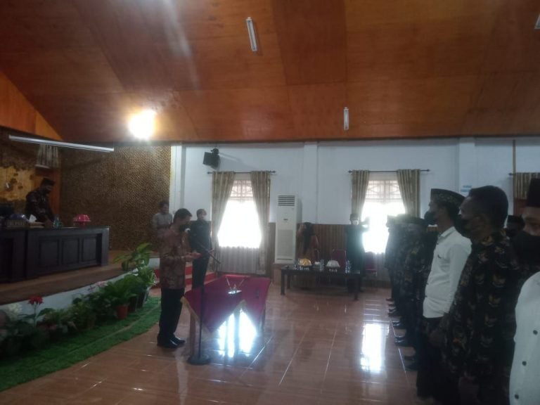 HALIANA LANTIK 79 PENGURUS PDBPDSI SE WAKATOBI