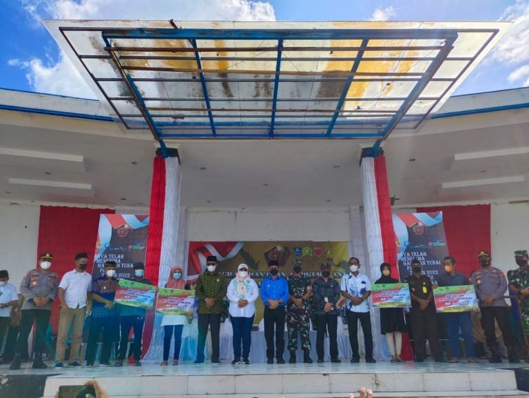 DANDIM 1413/BUTON LAUNCHING PENYALURAN BANTUAN TUNAI TAHUN 2022 DI WAKATOBI