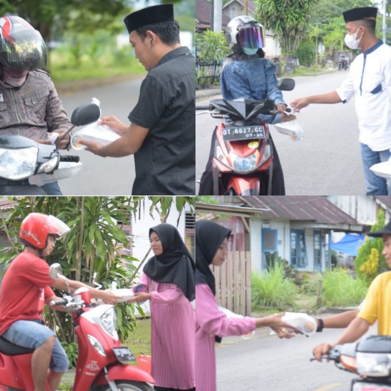MAHASISWA UICI BERBAGI TAKJIL BUKA PUASA DI JALAN POROS BANABUNGI PASARWAJO