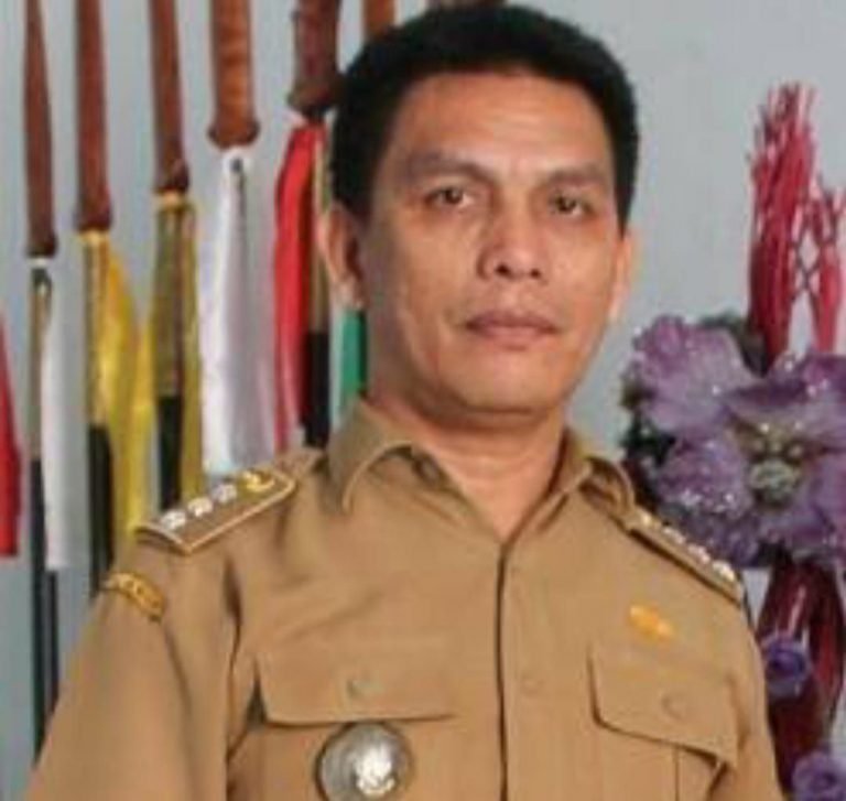 KONFLIK INTERNAL, KASEK SMAN 1 KONTUNAGA KABUPATEN MUNA DI NONAKTIFKAN?