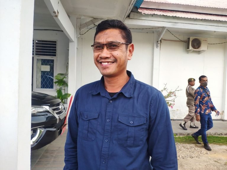 TAHUN 2023 TENAGA HONORER DIHAPUS, PEMKAB BUSEL RANCANG STRATEGI