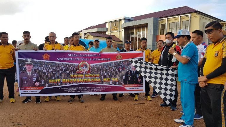 HUT BHAYANGKARA KE-76, BUPATI BUTUR: TNI/POLRI HARUS BERSINERGI JAGA KANTIBMAS