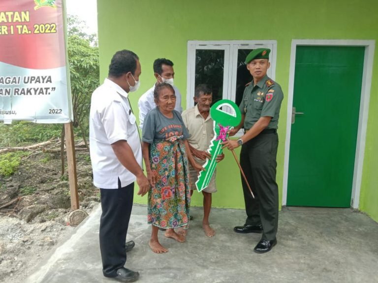 KODIM 1429/BUTUR BANTU WARGA KURANG MAMPU MELALUI KARYA BAKTI SATKOWIL