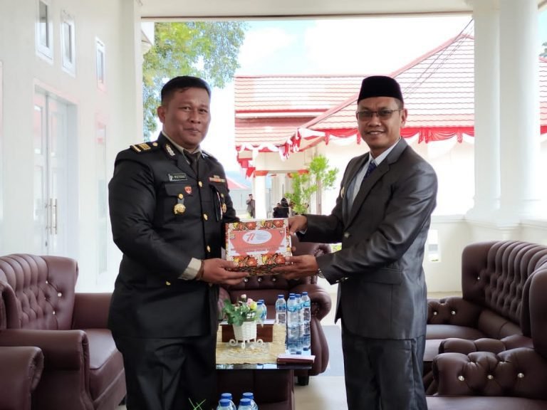 MENYAMBUT HARI PROKLAMASI KEMERDEKAAN REPUBLIK INDONESIA YANG KE – 77 2022 DI BUSEL, BEGINI TANGGAPAN LAKHAR DANYON B PELOPOR BRIMOB POLDA SULTRA