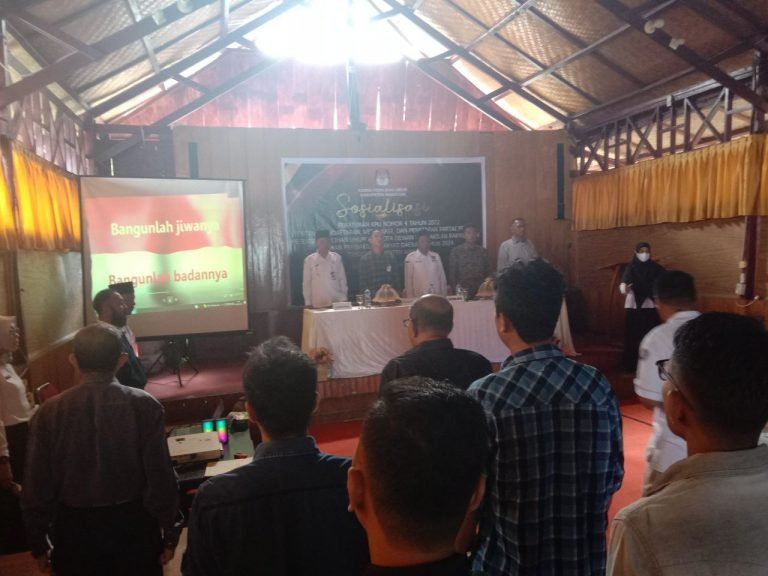 KPU WAKATOBI UNDANG PIHAK TERKAIT SOSIALISASI PKPU NOMOR 4 TAHUN 2022