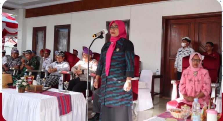 PAWAI ANAK TK MEWARNAI PERINGATAN HUT RI KE – 77 DI WAKATOBI