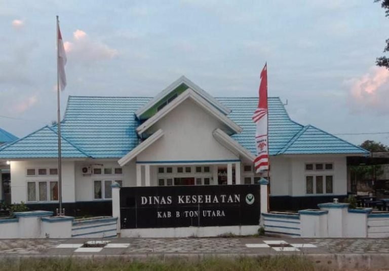 SK BUPATI BUTUR TENTANG TENAGA KONTRAK DIGUGURKAN PLT KEPALA DINAS KESEHATAN