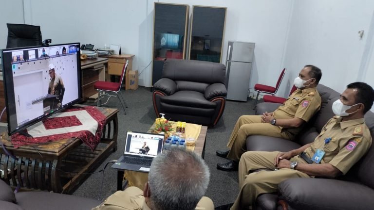 SEKDA BUTUR MENGIKUTI SOSIALISASI SURVEI BUDAYA KERJA ASN SECARA VIRTUAL