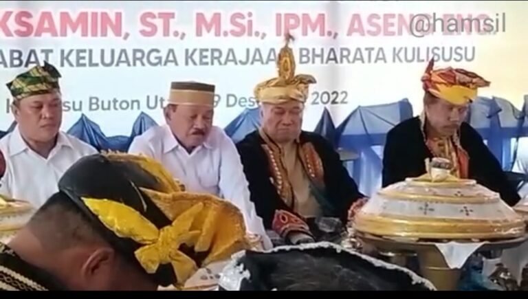 KESULTANAN BUTON ANUGERAHI BUPATI BUTUR GELAR KEHORMATAN