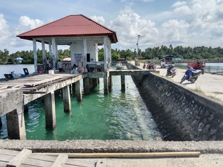 TAHUN 2023, DISHUB WAKATOBI REHABILITASI DERMAGA PATINGGU LIYA ONEMELANGKA