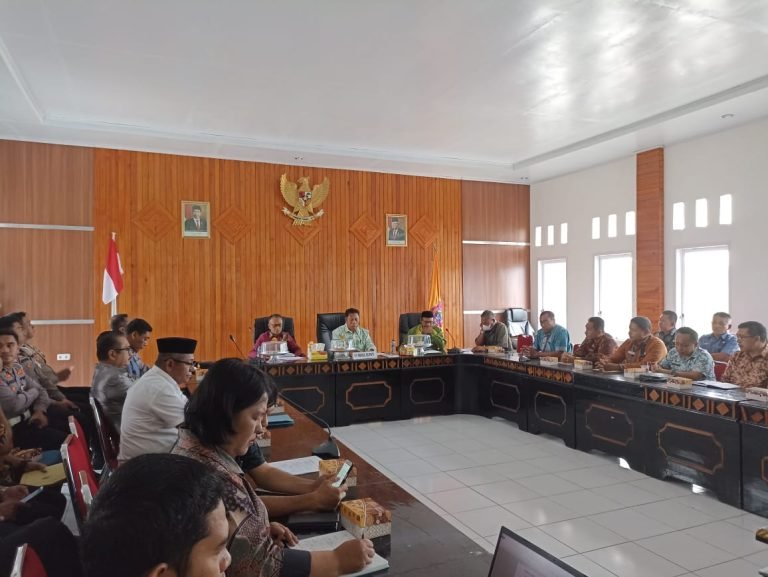 BAHAS UPACARA HUT RI, PEMKAB BUTUR UNDANG FORKOPIMDA