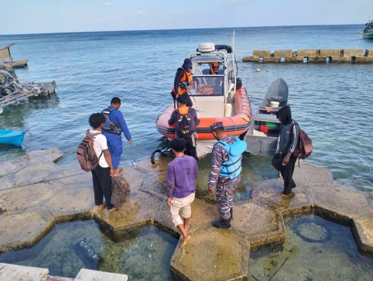EMPAT NELAYAN WAKATOBI TENGGELAM  DI LAUT BANDA BERHASIL DITEMUKAN