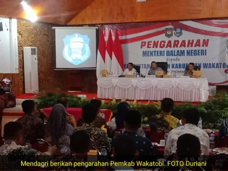 MENTERI DALAM NEGERI BERIKAN PENGARAHAN PEMKAB WAKATOBI