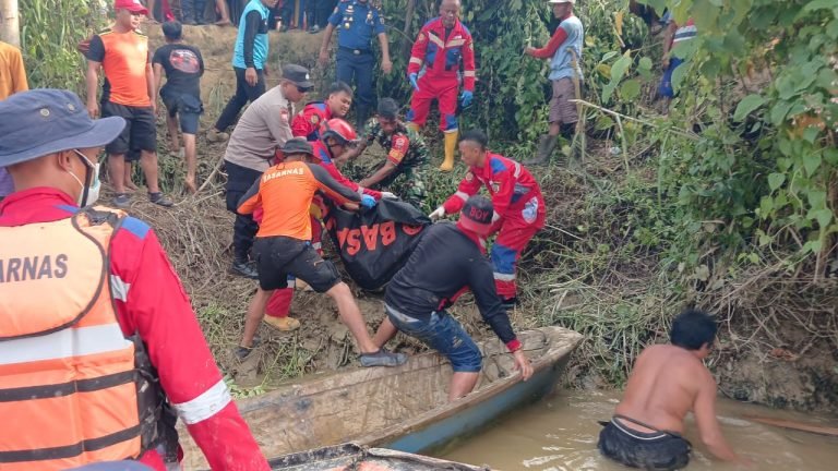 BASARNAS BERHASIL TEMUKAN JASAD WARGA KORBAN DITERKAM BUAYA