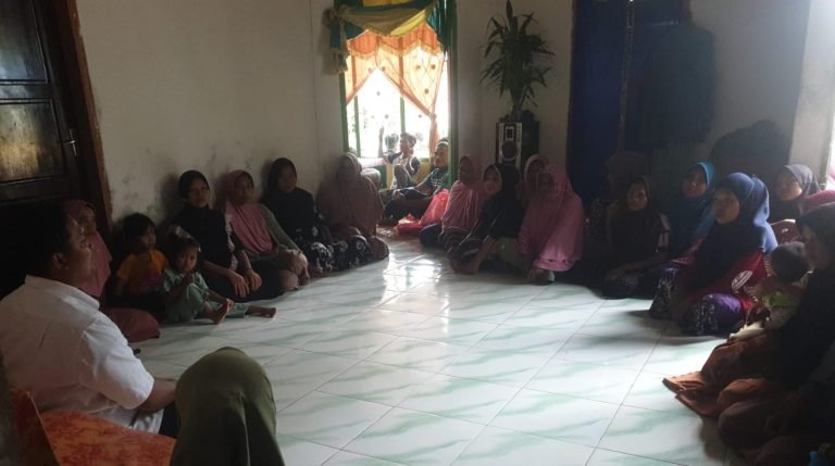 EMAK-EMAK DI KONAWE DUKUNG HUGUA JADI GUBERNUR SULTRA 2024