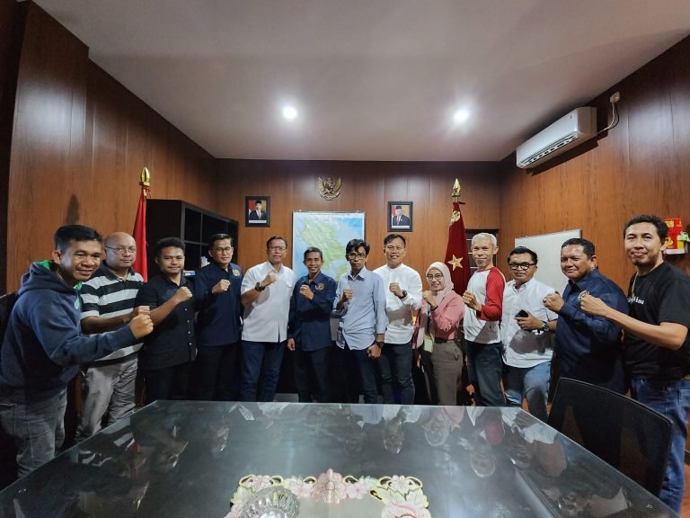 KABINDA DAN PWI SULTRA KOMITMEN CIPTAKAN SITUASI KONDUSIF JELANG PILKADA