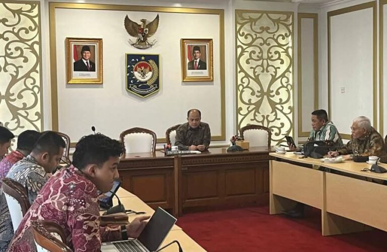 Hari Pertama Jabat Wagub Sultra, Ini Yang Dilakukan Hugua