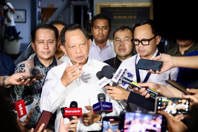 Terbitkan Surat Edaran Efisiensi Anggaran, Mendagri: Fokus Program Pro-Rakyat