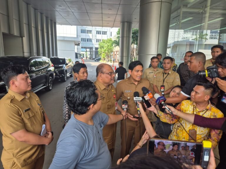 Bupati Indramayu Lucky Hakim, Jalani Hari Pertama Magang di Kantor Kemendagri