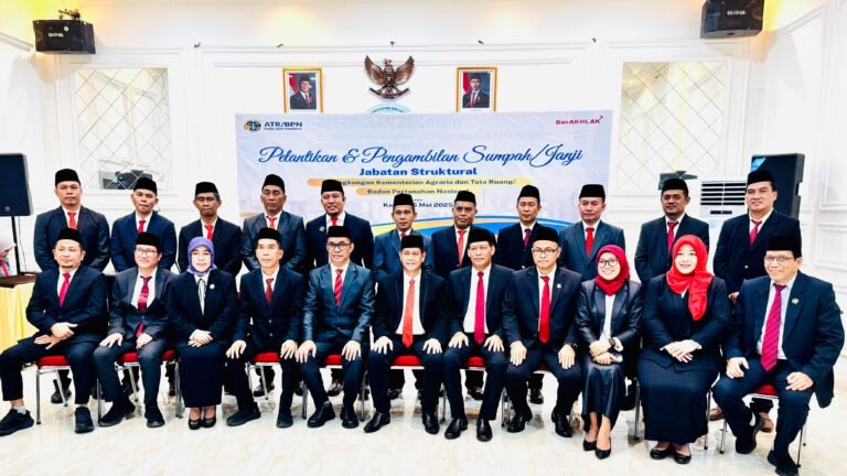 Perkuat Soliditas dan Sinergitas Antar Unit Kerja, Kepala Pertanahan Wakatobi Hadiri Pelantikan Pejabat Administrator Kanwil BPN Sultra