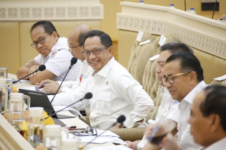 Mendagri Tekankan Pentingnya Penguatan BUMD