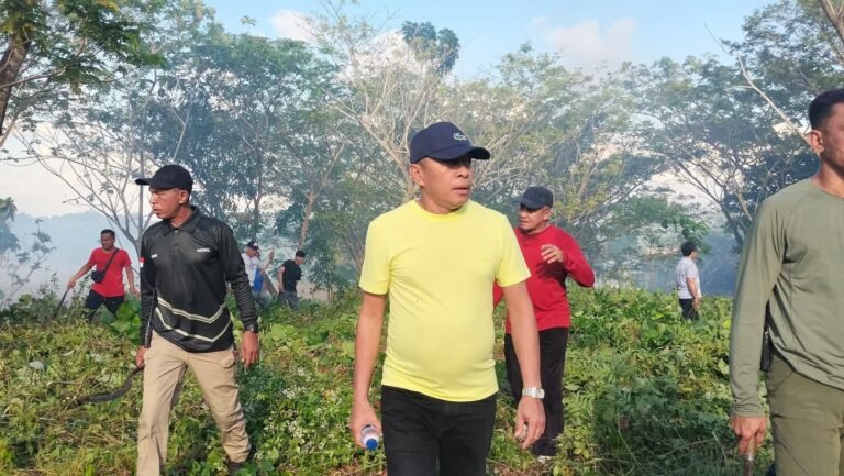 Pemkab Butur Dorong ASN Peduli Lingkungan