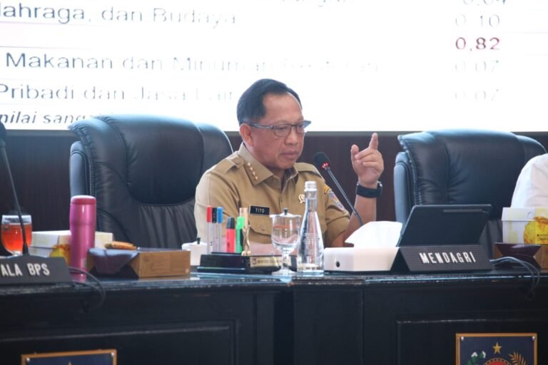 Inflasi 2,37 Persen, Mendagri Minta Pemda Waspada Kenaikan Harga Pangan