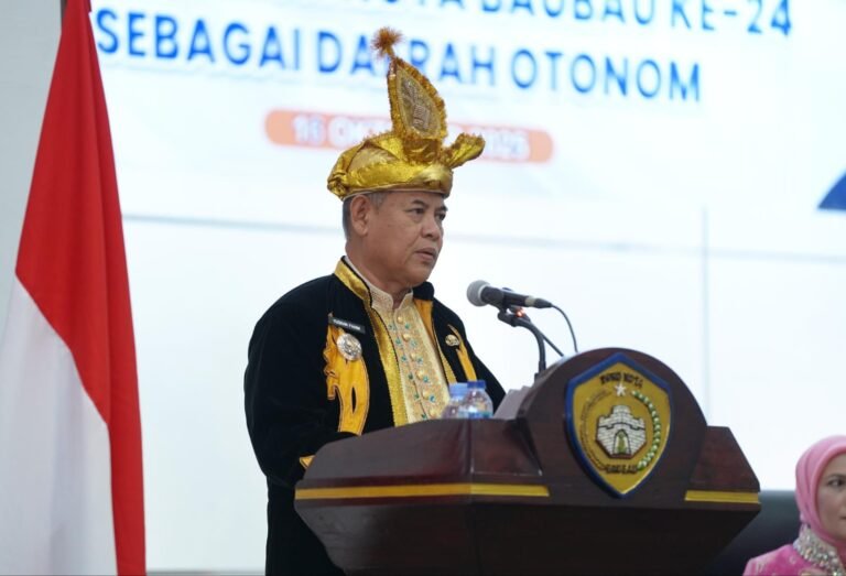 Sidang Paripurna Istimewah HUT Kota Baubau, Yusran Fahim Paparkan Sejumlah Capaian Pembangunan