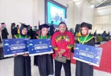 Tiga Lulusan Terbaik UMB Tahun Akademik 2025/2026 Raih Penghargaan dari Bank Mandiri