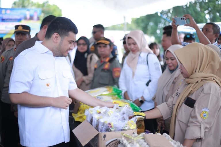 Pasar Murah Bersubsidi Bantu Penuhi Kebutuhan Pokok Masyarakat di Buton