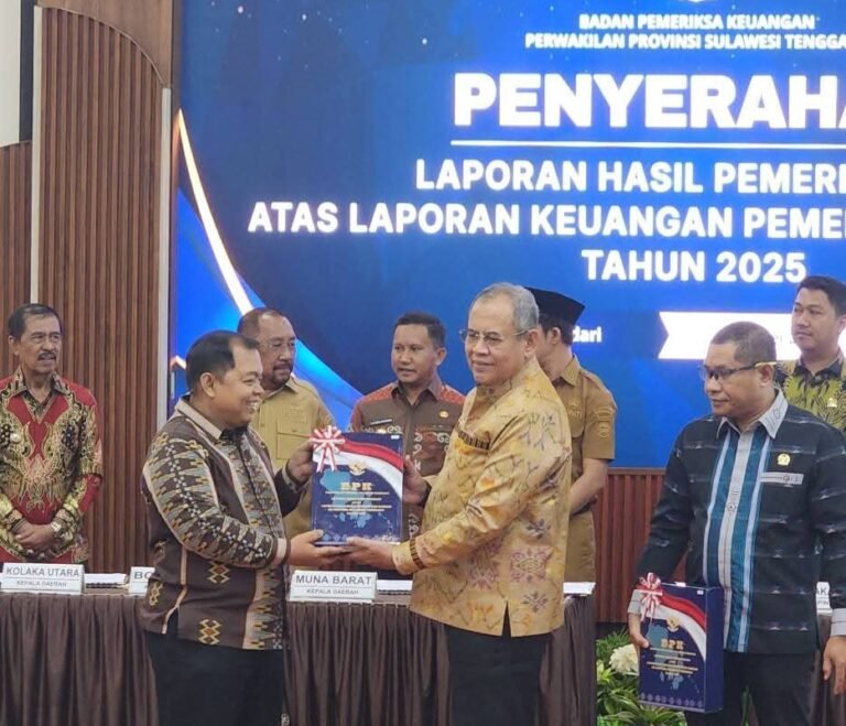 12 Kali Beruntun, Wali Kota Baubau Terima Penghargaan WTP