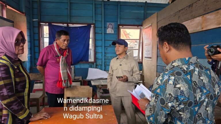 Pastikan Program Presiden Menjangkau Wilayah Kepulauan, Wamendikdasmen Kunker di Wakatobi Sultra
